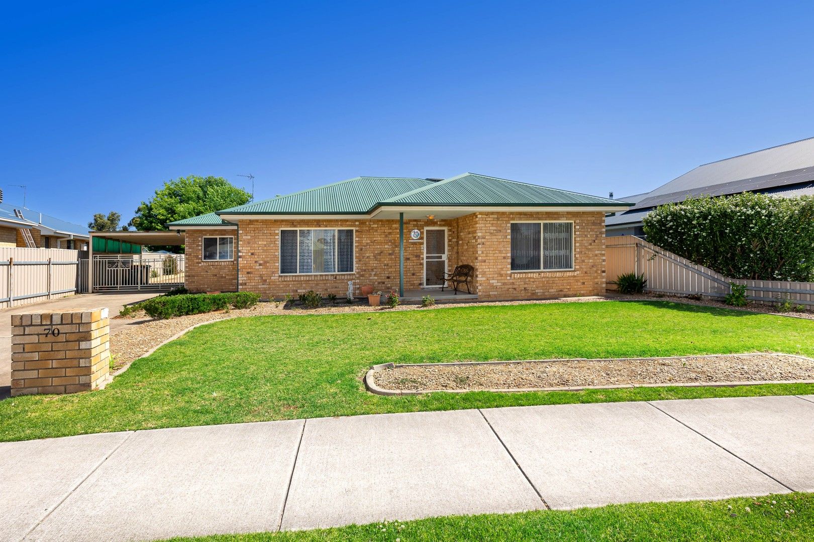 70 Jack Avenue, Mount Austin NSW 2650, Image 0