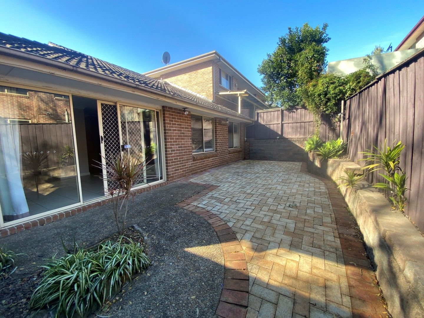 16/221A North Rocks Road, North Rocks NSW 2151 - House For Rent | Domain