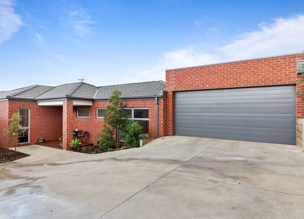 4/16 Moore Street, Maddingley VIC 3340