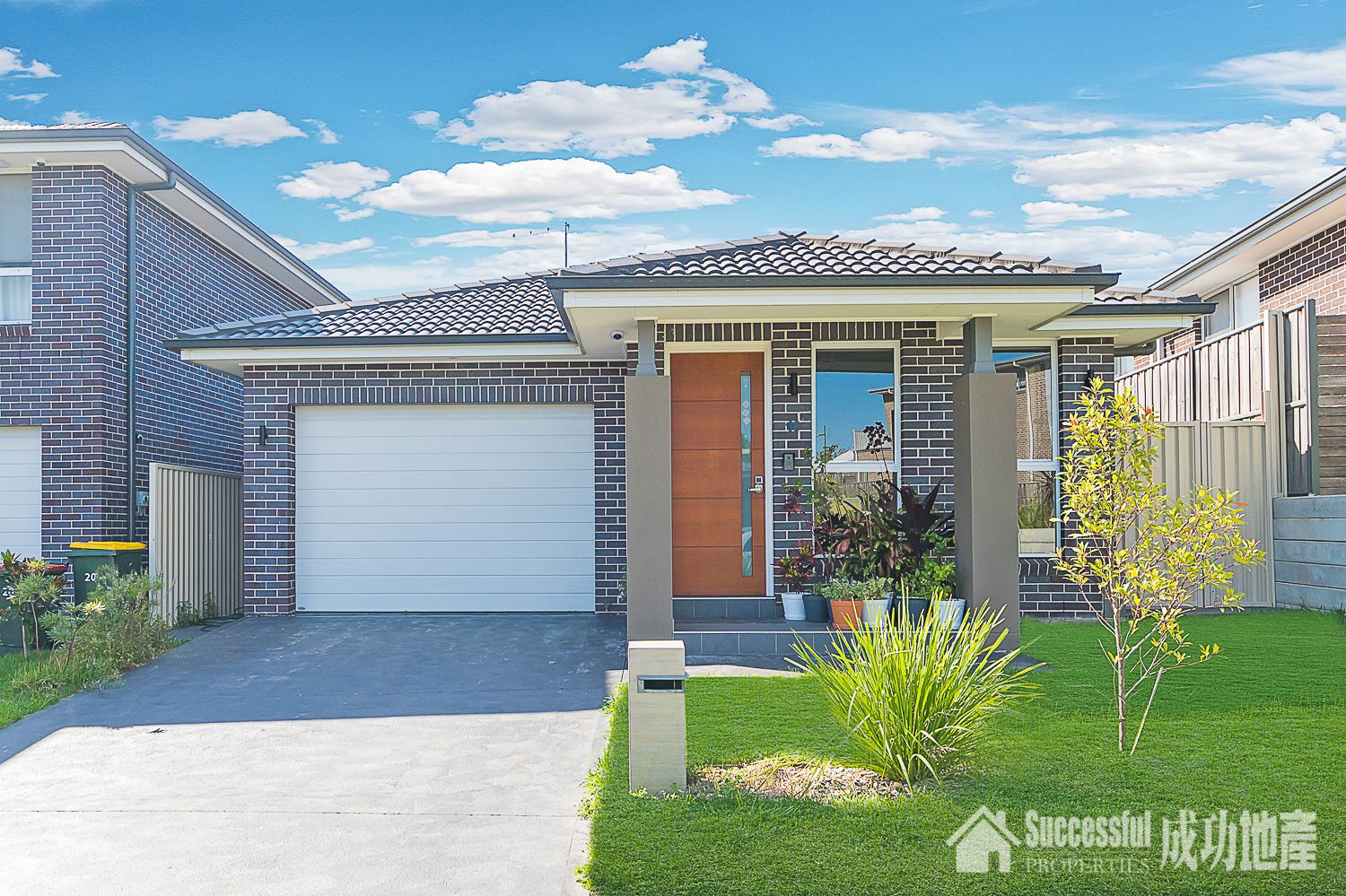4 bedrooms House in 18 Bullaburra Street THE PONDS NSW, 2769