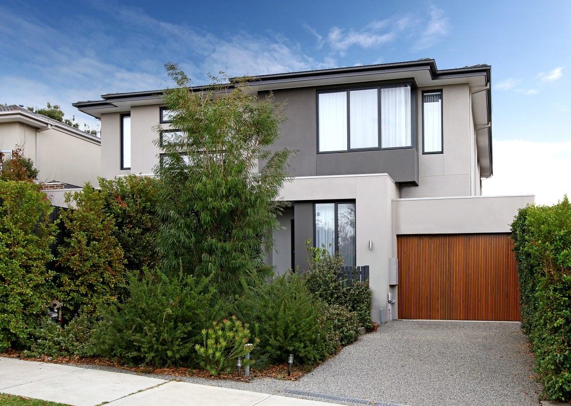 4 bedrooms Townhouse in 13B Pollina Street BENTLEIGH EAST VIC, 3165