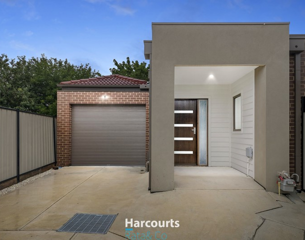 2/88 Moorhead Drive, Mill Park VIC 3082