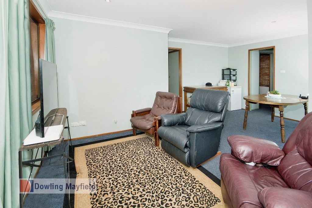 1 Tristania Close, Warabrook NSW 2304, Image 2