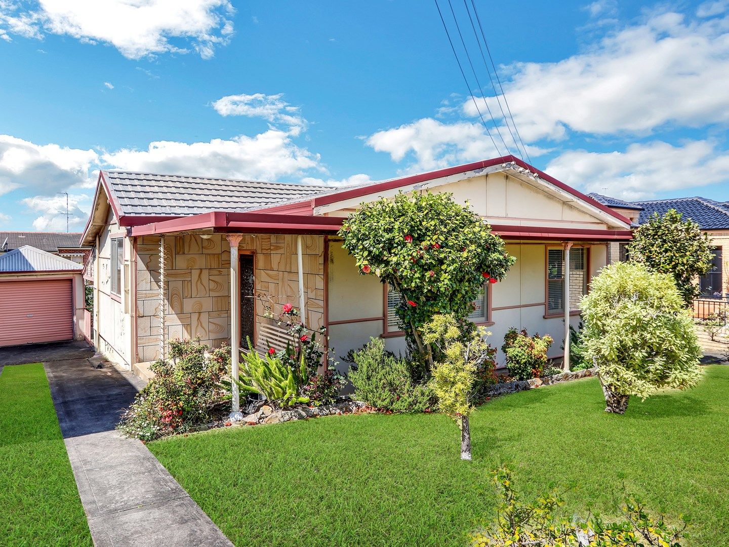 11 Kembla Street, Balgownie NSW 2519, Image 0