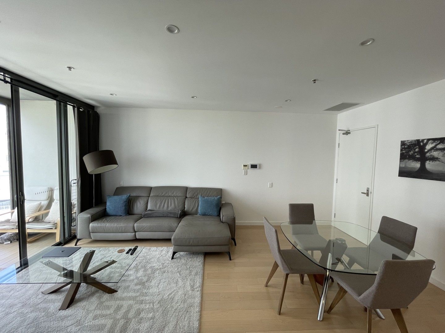 1 bedrooms Apartment / Unit / Flat in 801/36 Shoreline Drive RHODES NSW, 2138