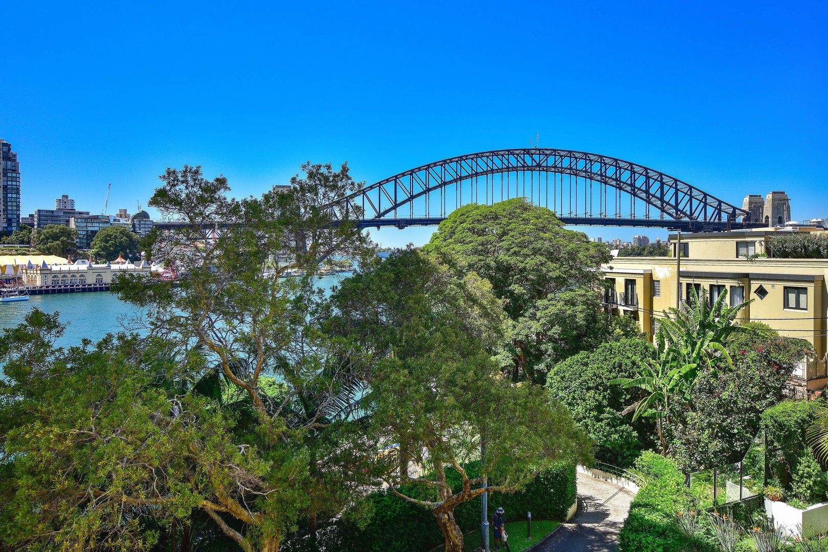 2/5 East Crescent Street, McMahons Point NSW 2060, Image 0