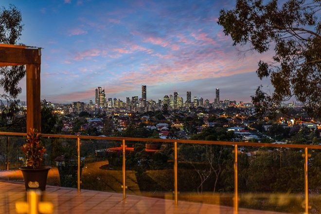 371 Real Estate Properties For Sale In Holland Park West Qld 4121 Domain