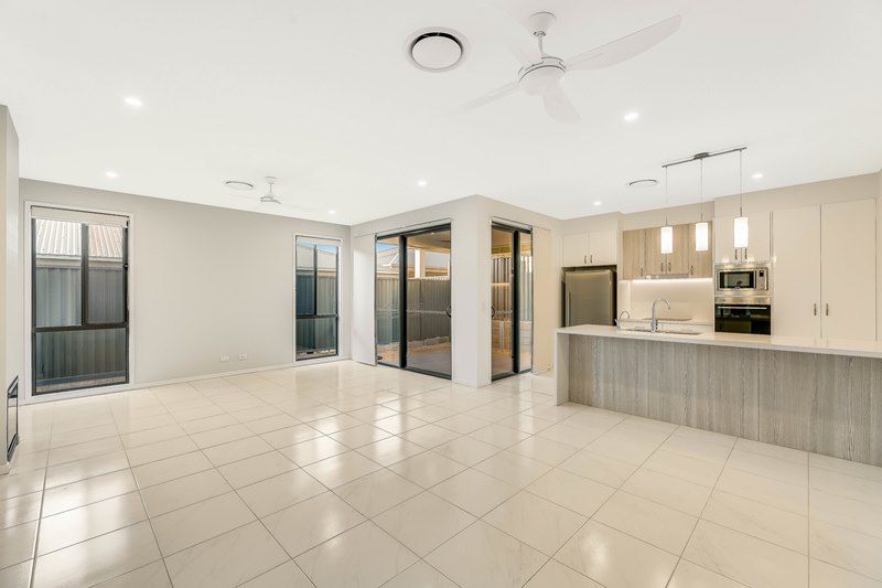 VILLA 54/75 Highgrove Drive, Highfields QLD 4352, Image 0