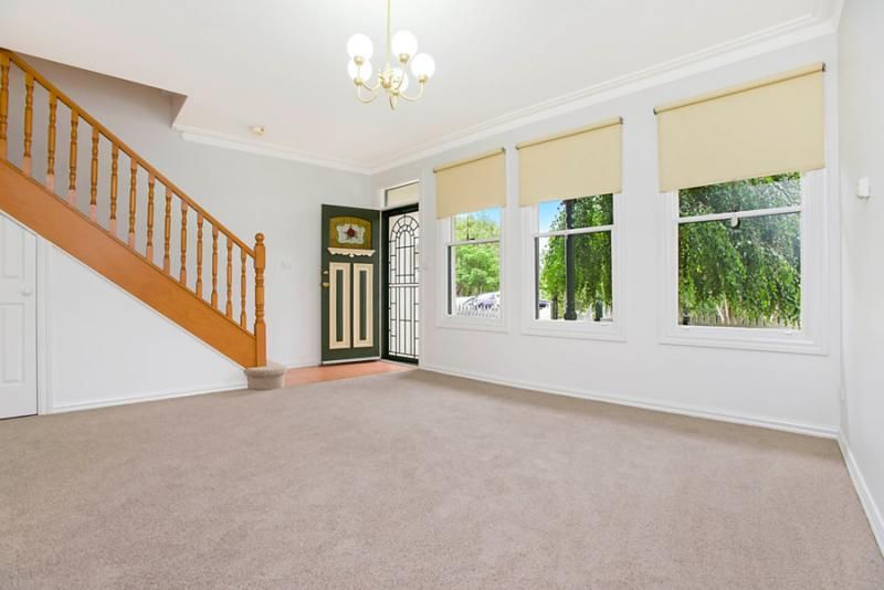 18 Peppercorn Terrace, Pascoe Vale South VIC 3044, Image 1