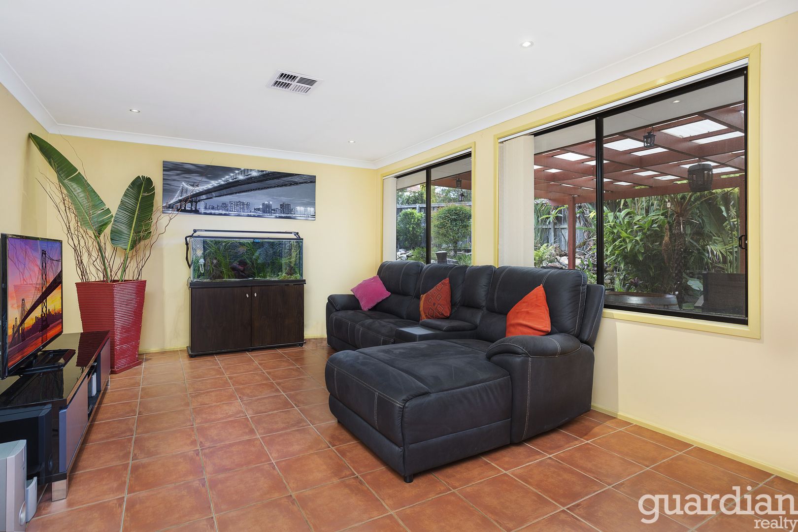 130 Cattai Creek Drive, Kellyville NSW 2155, Image 2