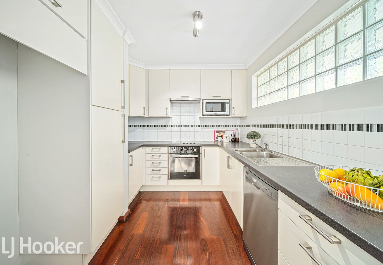 135 Hordern Street, Victoria Park WA 6100, Image 2