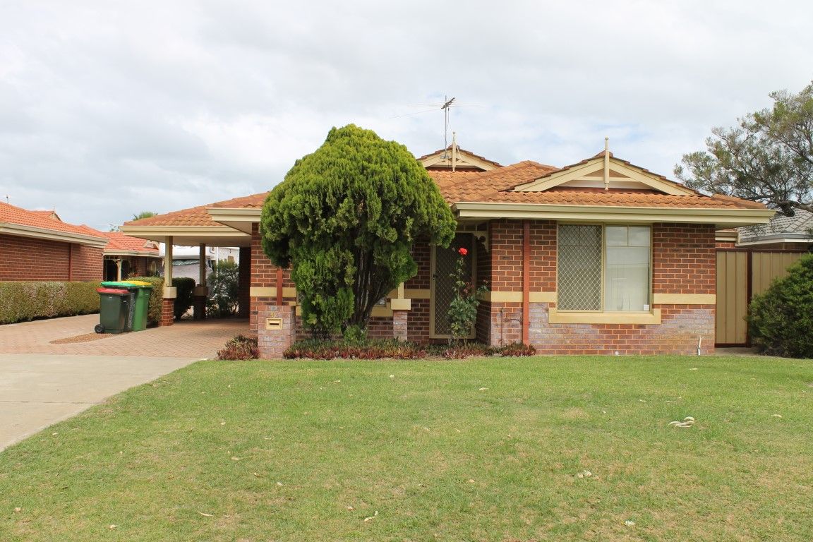 4/113 Simpson Avenue, Rockingham WA 6168, Image 0