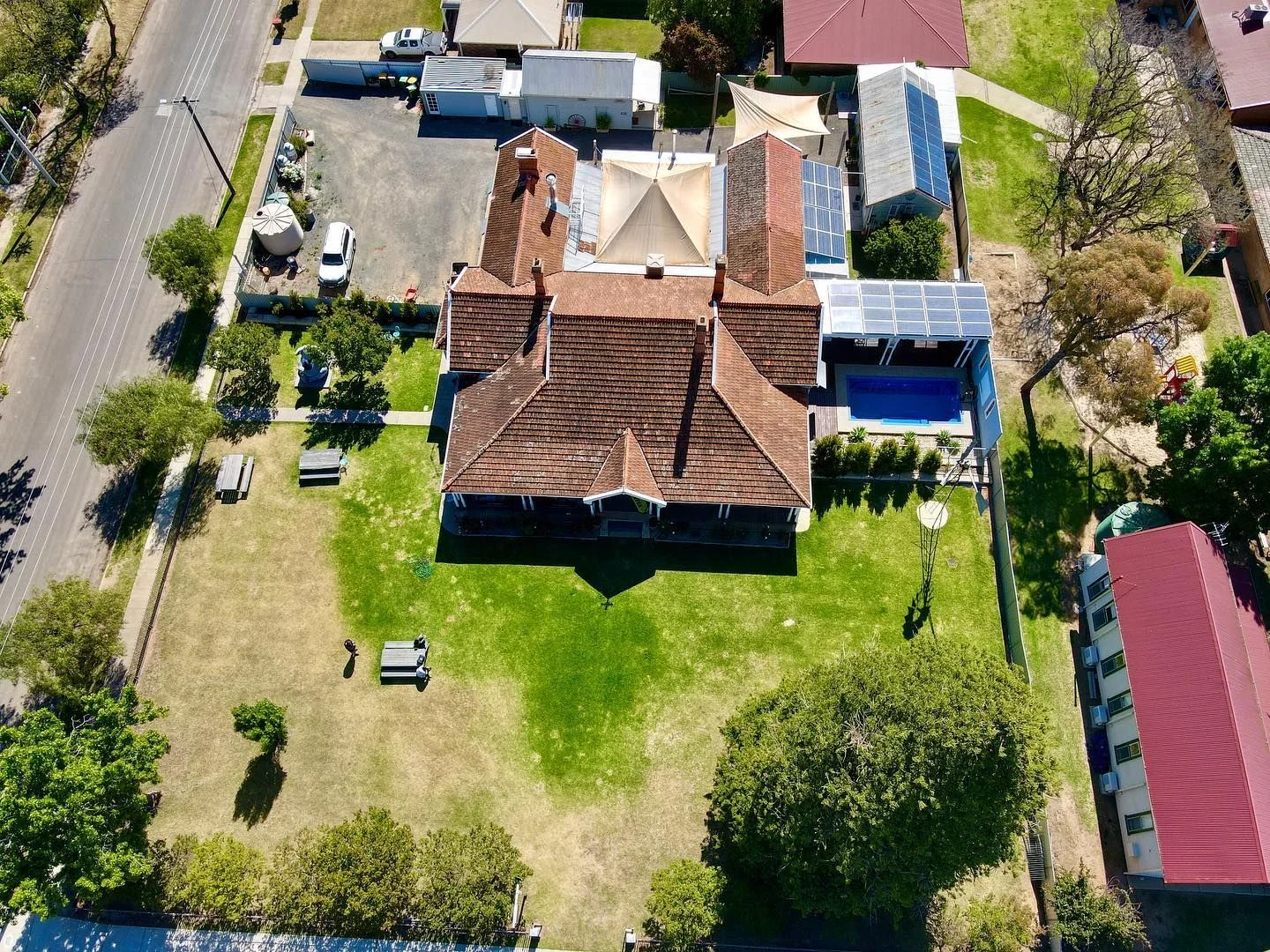 Image 12