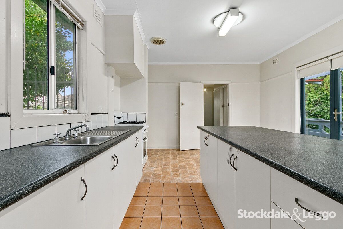 36 Butters Street, Morwell VIC 3840, Image 2