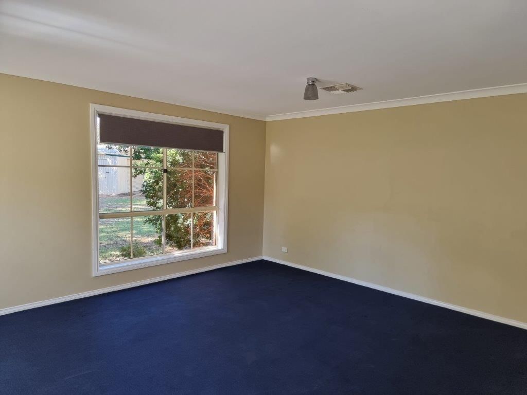 11 Lauren Close, Gol Gol NSW 2738 House For Rent Domain