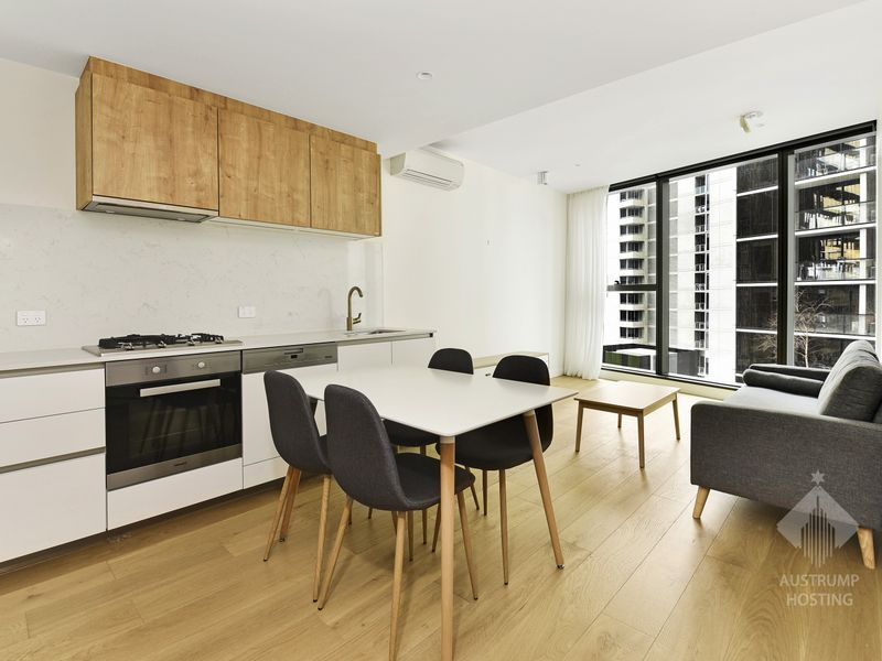 2 bedrooms Apartment / Unit / Flat in 814/23 Mackenzie Street MELBOURNE VIC, 3000