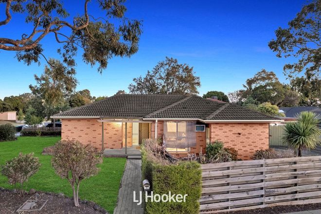 Picture of 1 Scenic Court, FERNTREE GULLY VIC 3156