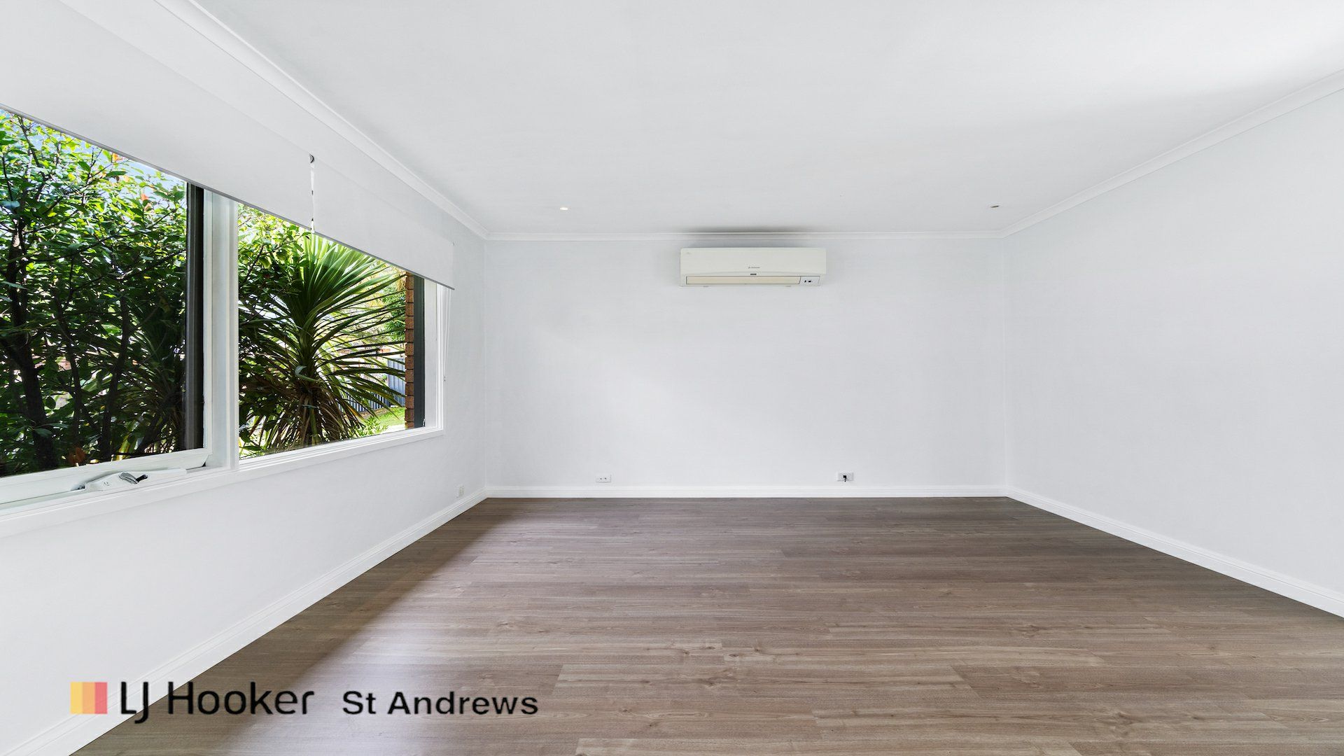 16 Elgin Ave, St Andrews NSW 2566, Image 2