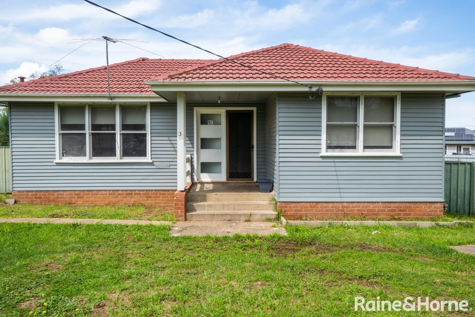3 Timor Place, Ashmont NSW 2650