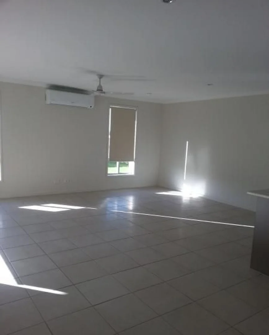 Additional image 4 of 13 Patricia Circuit, Mirani QLD 4754