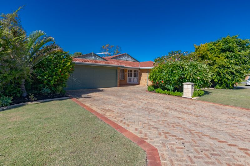 4 Inverness Court, Cooloongup WA 6168, Image 0