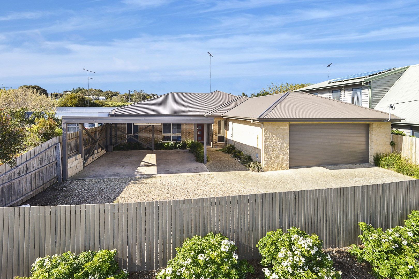 Sold 10 Eccles Road, Ocean Grove VIC 3226 on 18 Jun 2016 2012753989