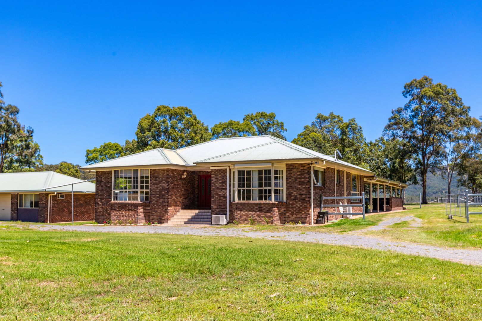 399 Martins Creek Road, Paterson NSW 2421, Image 2