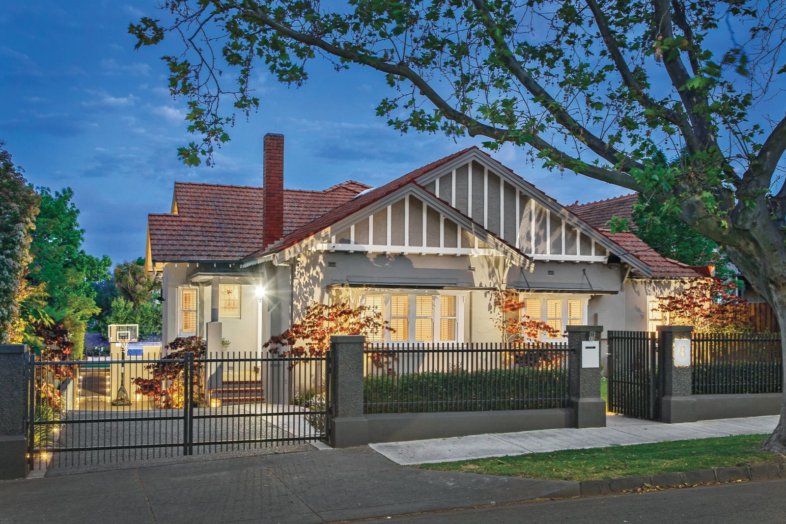 8 Ash Grove, Malvern East Property History & Address Research Domain