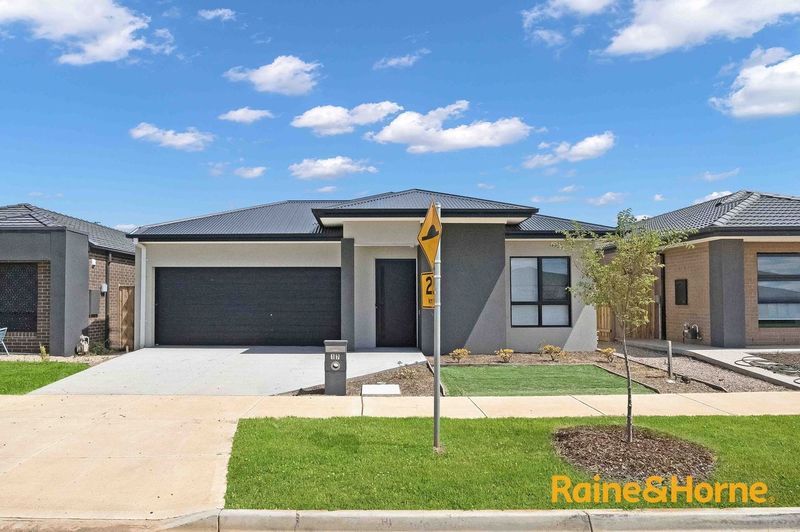 3 bedrooms House in 17 Gansha Street WEIR VIEWS VIC, 3338
