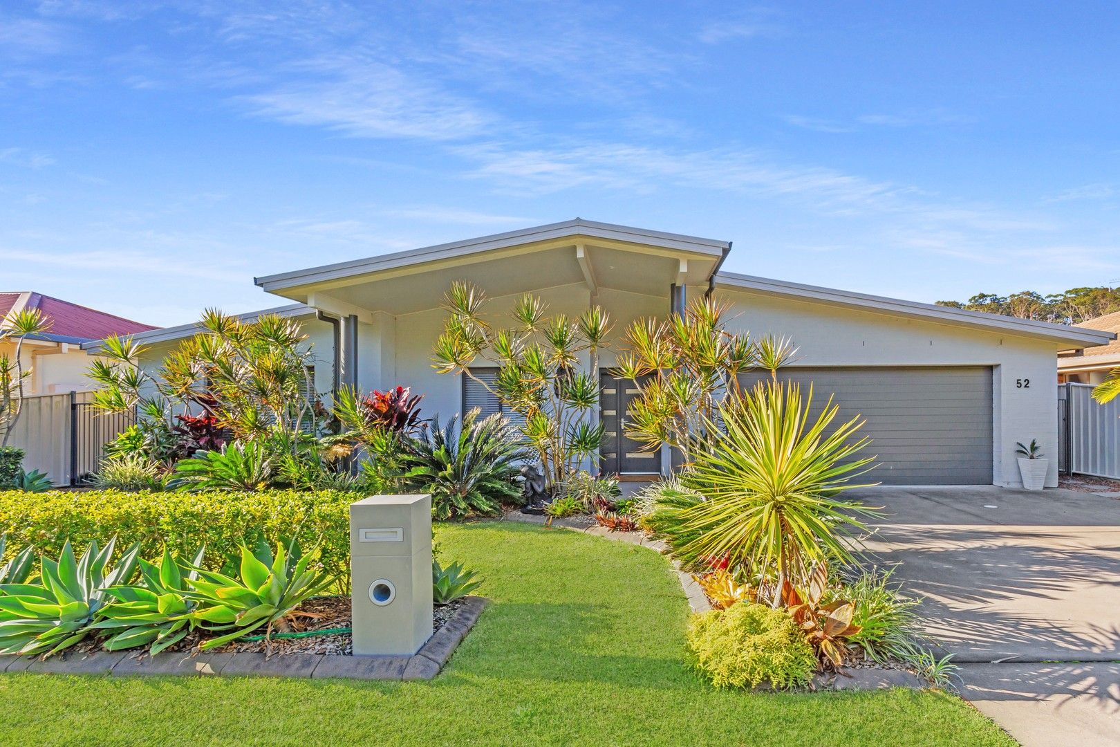 52 The Southern Parkway, Forster NSW 2428 House For Rent Domain