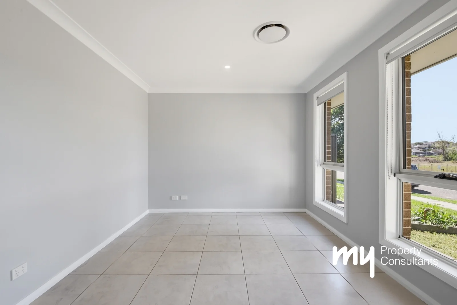 Additional image 3 of 61 Liz Kernohan Drive, Elderslie NSW 2570