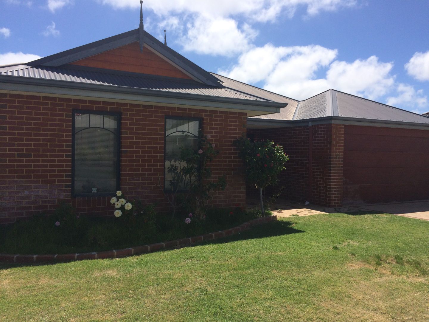 16 Lombadina Parade, Secret Harbou Property History & Address