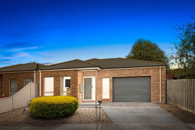 Picture of 2/4 Falcon Street, WERRIBEE VIC 3030