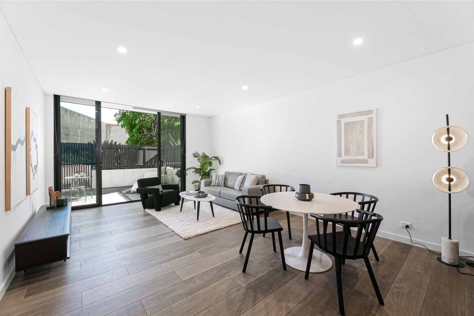 2 bedrooms Apartment / Unit / Flat in 4/13-15 Mentmore Avenue ROSEBERY NSW, 2018