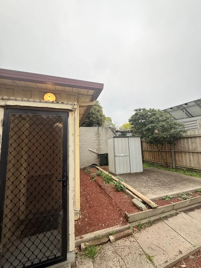 Additional image 3 of 2/356A Aberdeen Street, Manifold Heights VIC 3218