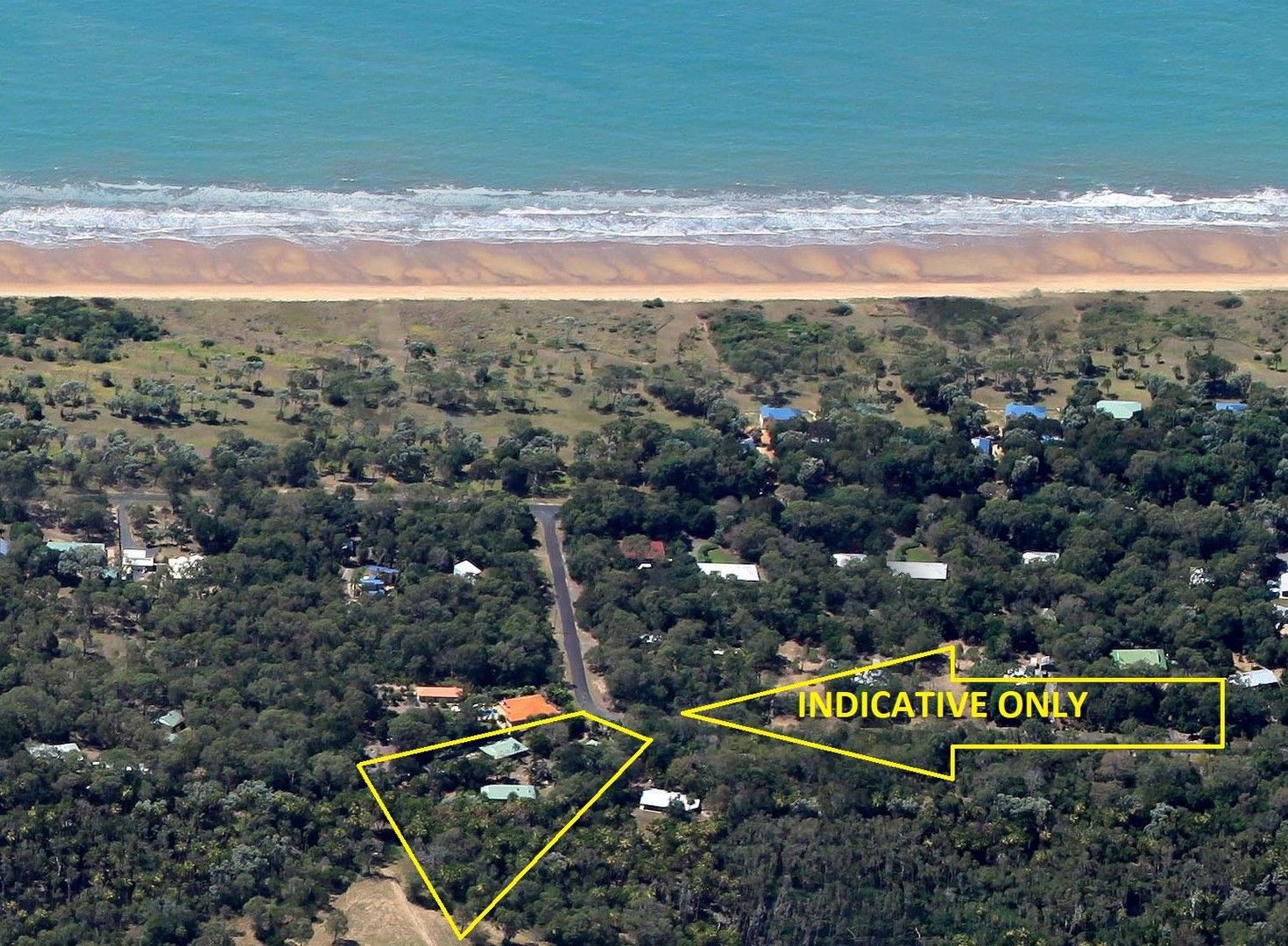 9 bedrooms House in 37 Plum Tree Cres MOORE PARK BEACH QLD, 4670