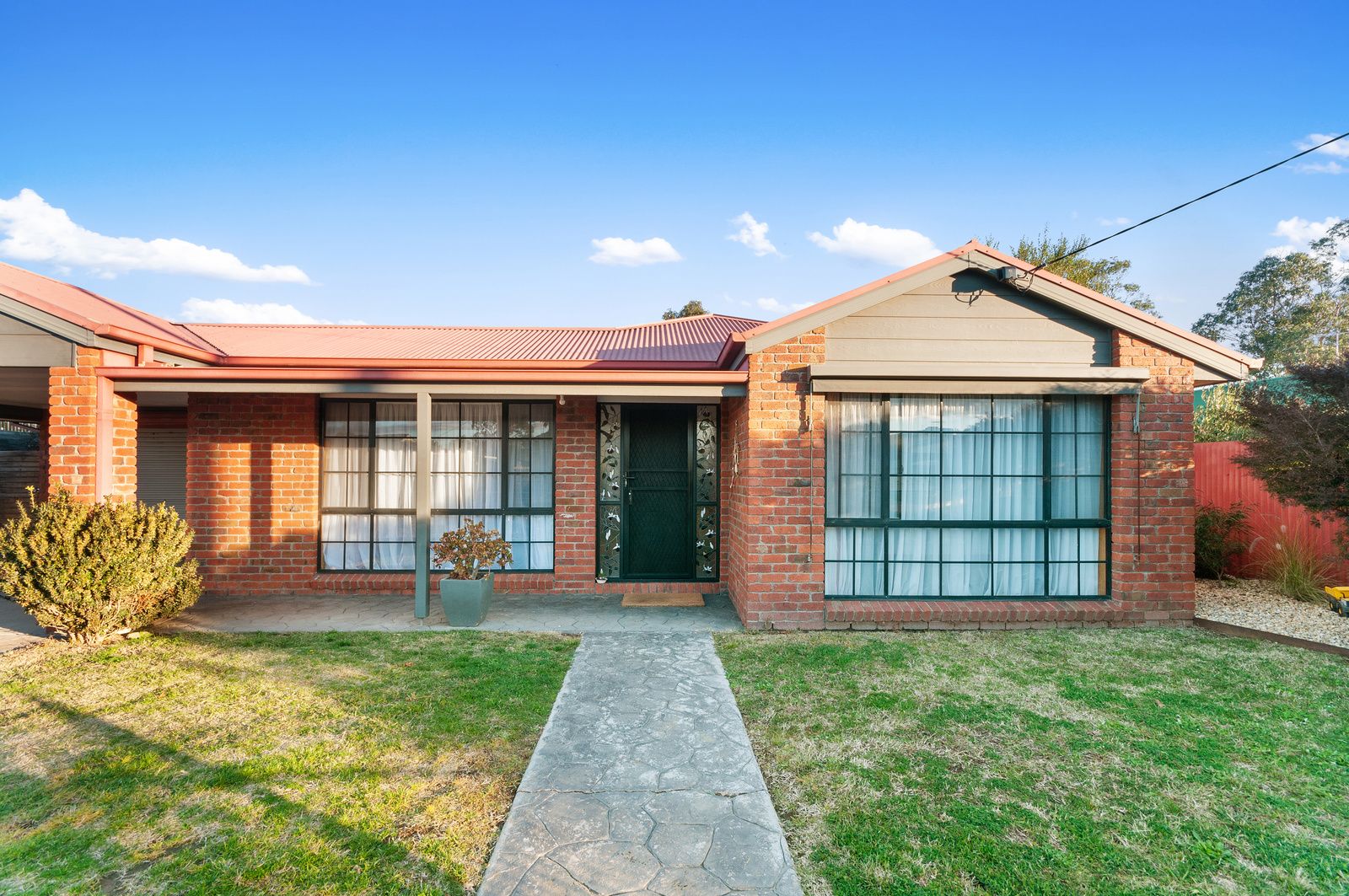 50 Bruce Street, Heyfield VIC 3858 Domain