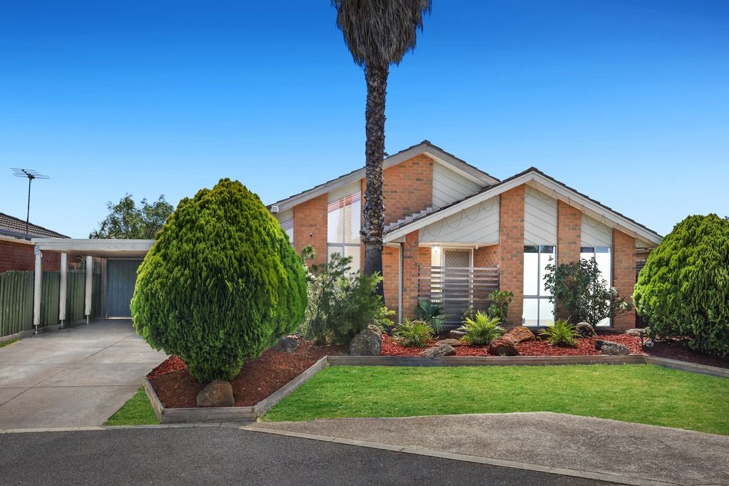 3 bedrooms House in 18 Churchill Court HOPPERS CROSSING VIC, 3029