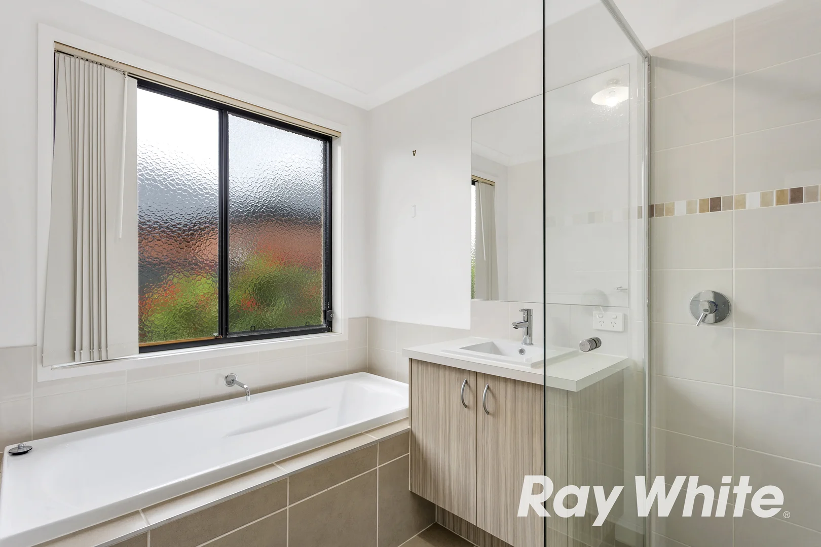 Additional image 4 of 36 Bonneville Parade, Pakenham VIC 3810