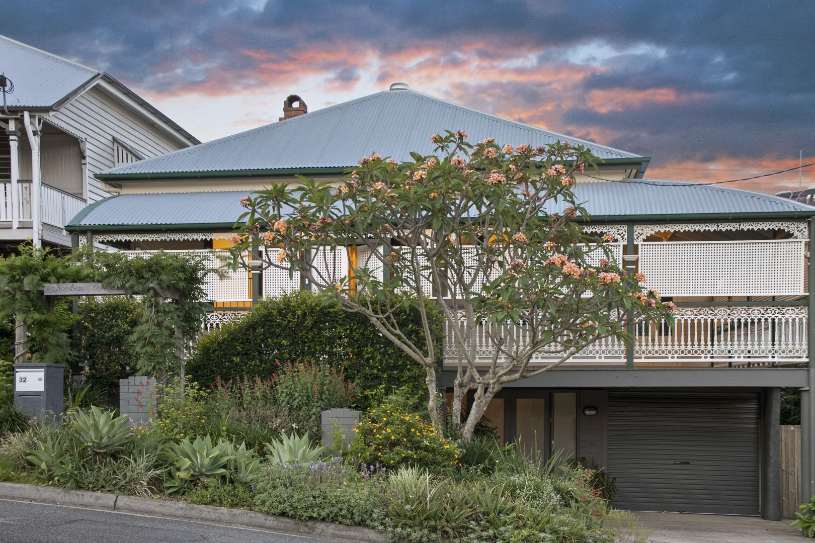 32 Prospect Terrace, Highgate Hill Property History & Address