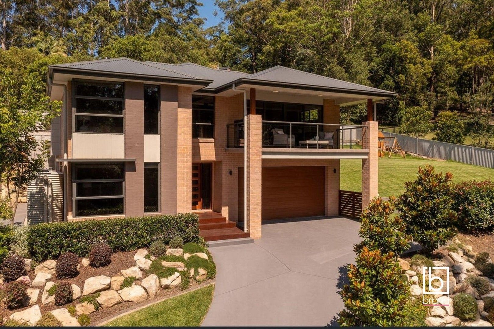 5 bedrooms House in 37 Cassinia Close LISAROW NSW, 2250