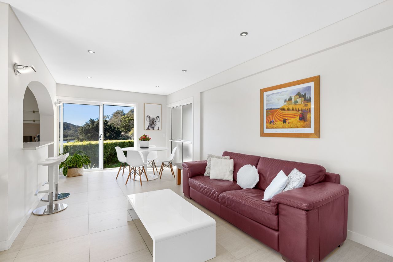 2/118 Cabarita Road, Avalon Beach NSW 2107 Semidetached For Rent