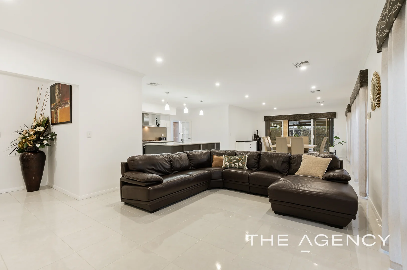 Additional image 13 of 4 Riverina Parade, Lake Coogee WA 6166