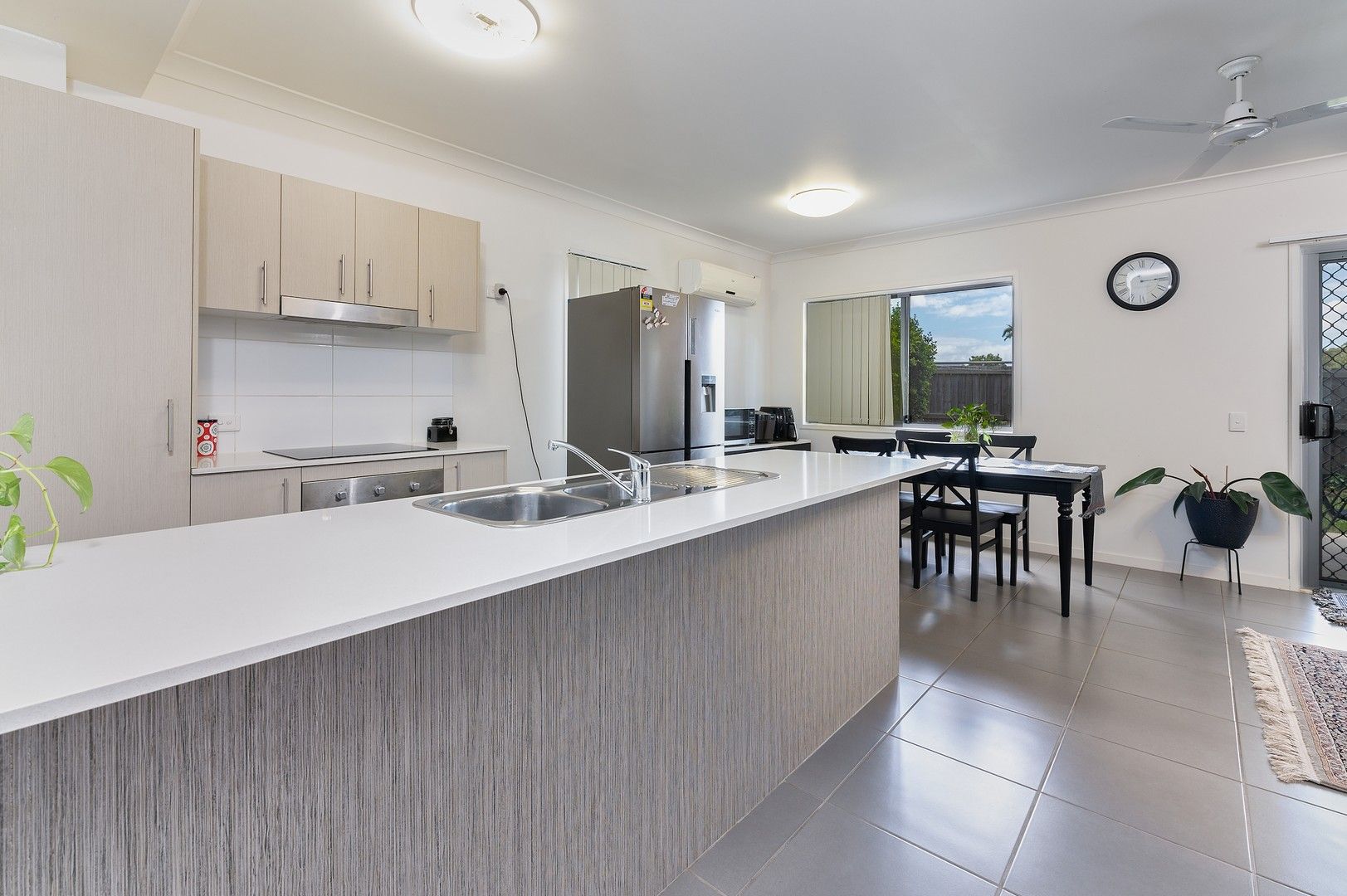 7/2 Beezley Street, Glen Eden QLD 4680, Image 2