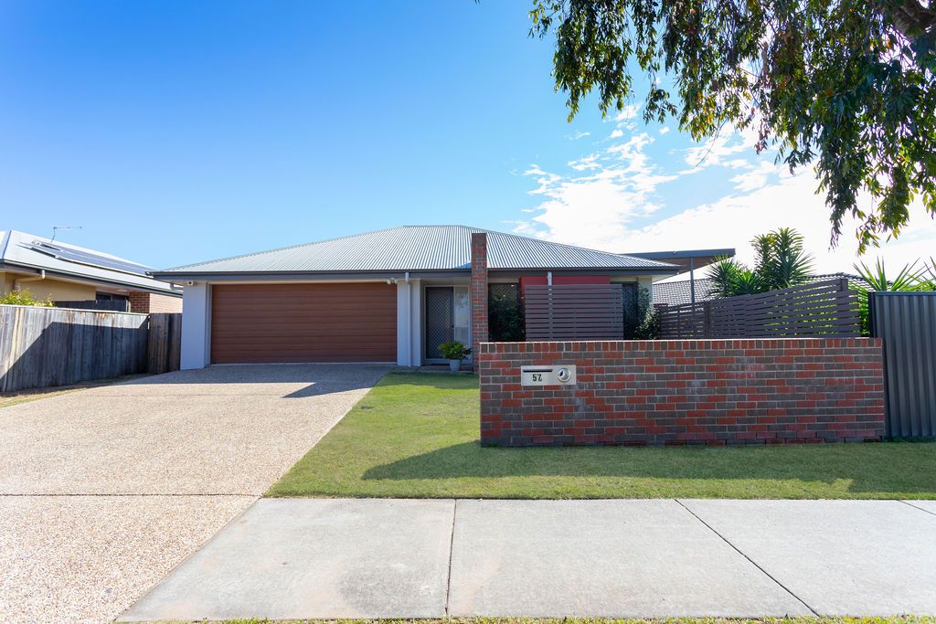 3 bedrooms House in 57 Kordan Boulevard RACEVIEW QLD, 4305