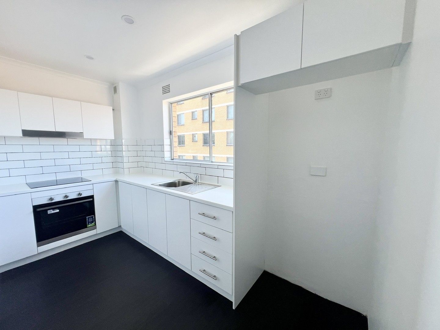 2 bedrooms Apartment / Unit / Flat in 32/18 Boronia Street KENSINGTON NSW, 2033