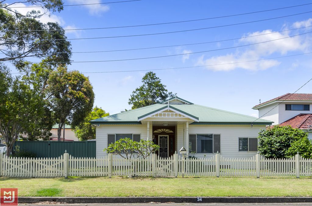 34 Gregory Avenue, Corrimal East NSW 2518, Image 1