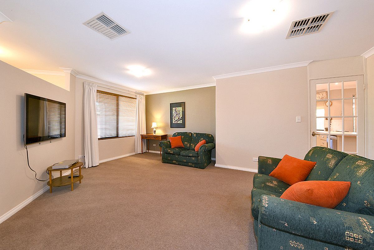 3 Yama Close, Carramar WA 6031, Image 2