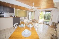 2 bedrooms House in 8/9 Homestead Bay Avenue BUCASIA QLD, 4750