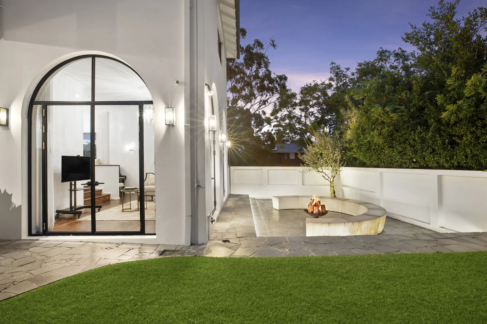 Primary image of 11 Brisbane Street, Illawong NSW 2234